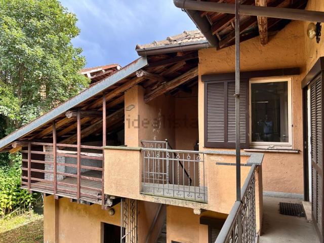 Appartamento in vendita di 152 m² in Via Cesare Battisti, 10
