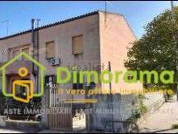 Appartamento in vendita di 152 m² in Via A. Banfi, 4