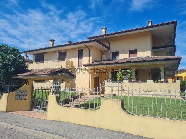 Appartamento in vendita di 152 m² in Via andrea Palladio, 6