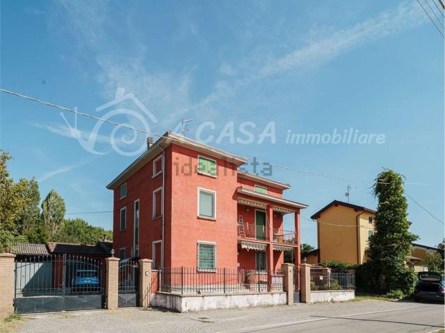 Appartamento in vendita di 152 m² in Via Gavazzoli, 11