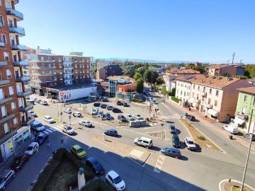 Appartamento in vendita di 152 m² in Via Genova, 32