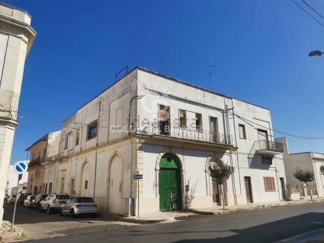 Appartamento in vendita di 152 m² in Via Gradisca, 2