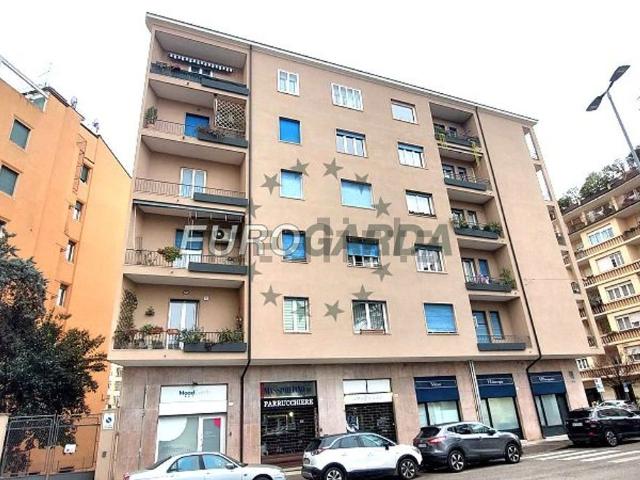 Appartamento in vendita di 152 m² in Via del Risorgimento, 23