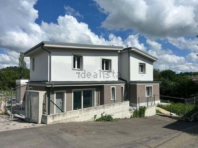 Appartamento in vendita di 152 m² in Via della Fornace