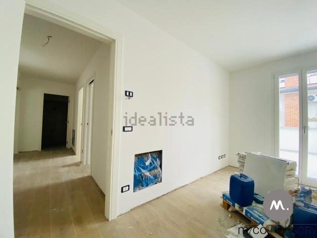 Appartamento in vendita di 152 m² in Via Duino, 6