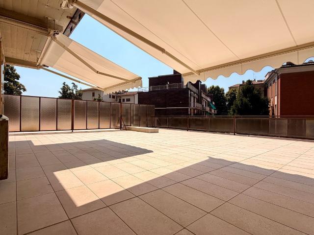 Appartamento in vendita di 152 m² in Via Fermi, 19