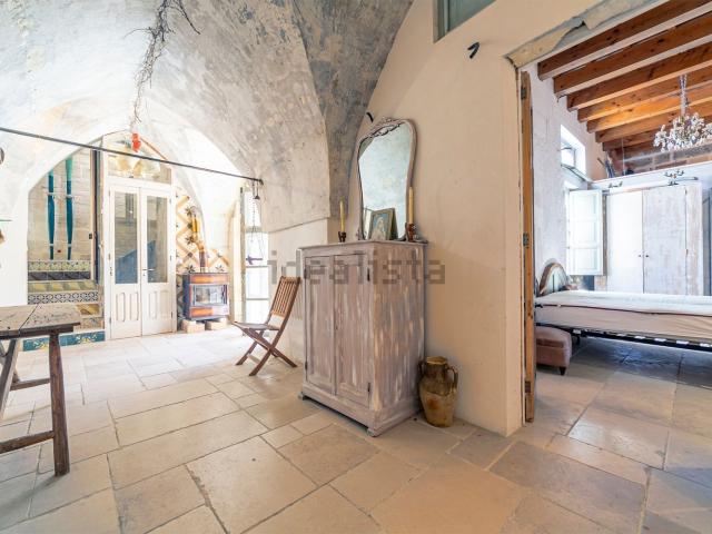Appartamento in vendita di 152 m² in Via Ferrovia