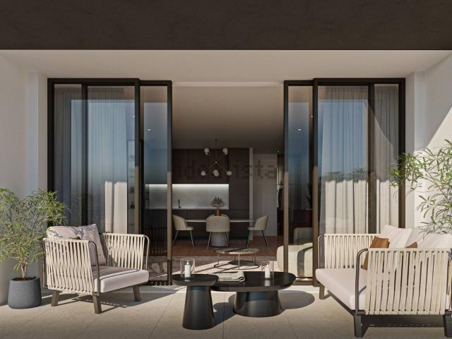 Appartamento in vendita di 152 m² in Via Lago di Como