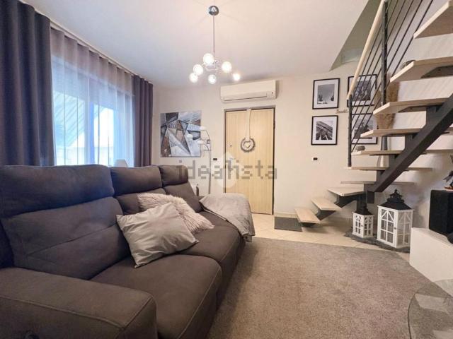 Appartamento in vendita di 152 m² in Via Roma, 176