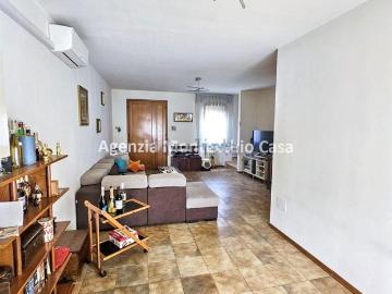 Appartamento in vendita di 152 m² in Via Vittorio Veneto
