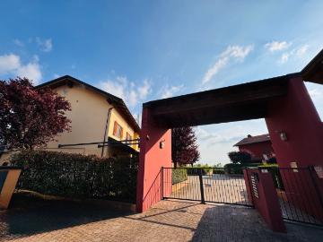 Appartamento in vendita di 152 m² in Via Visconti Venosta, 81