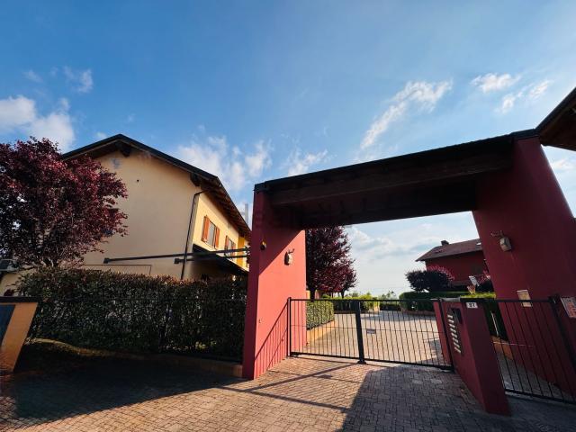 Appartamento in vendita di 152 m² in Via Visconti Venosta, 81