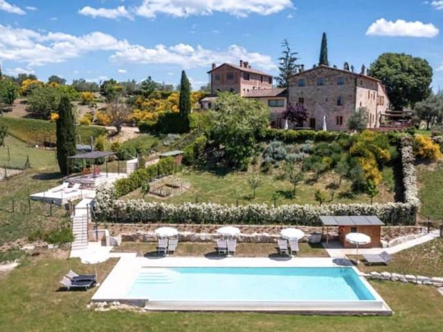 Appartamento in vendita di 152 m² in Località Vitignano, 1
