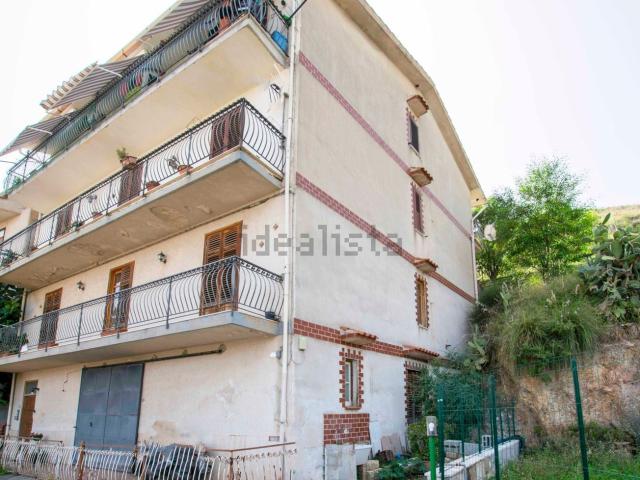 Appartamento in vendita di 152 m² in Salita Mulino Vittoria, 78