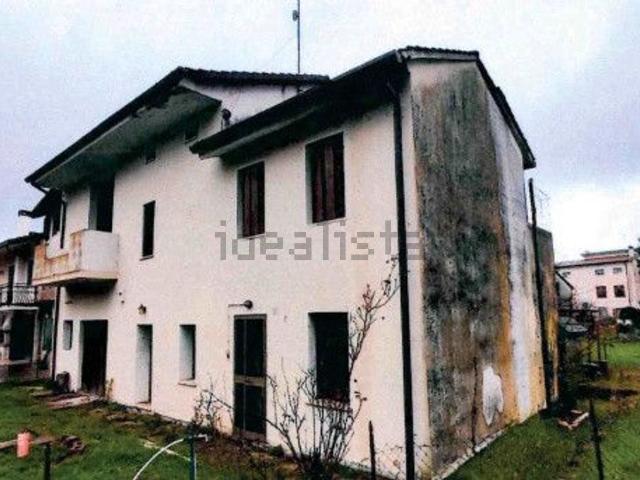 Appartamento in vendita di 153 m² in Via Cortina, 2