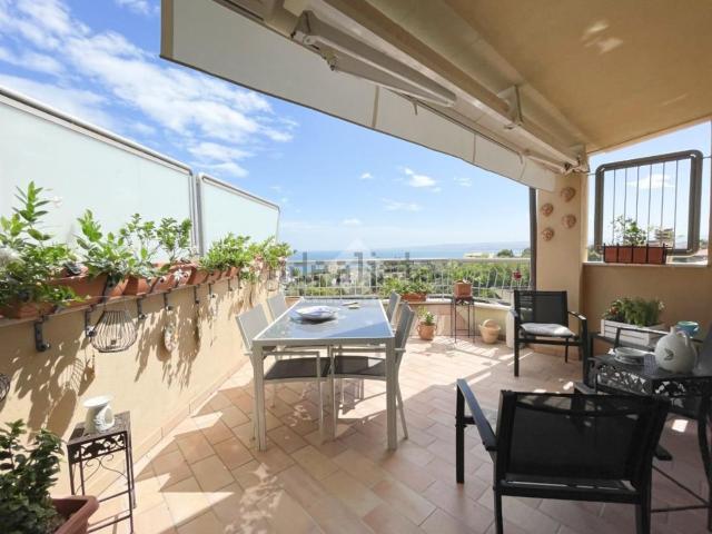 Appartamento in vendita di 153 m² in Via Casetta, 52