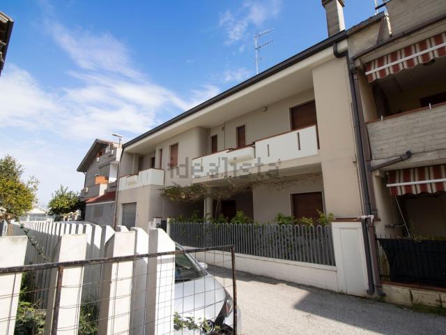 Appartamento in vendita di 153 m² in Via Alessandro Manzoni, 1