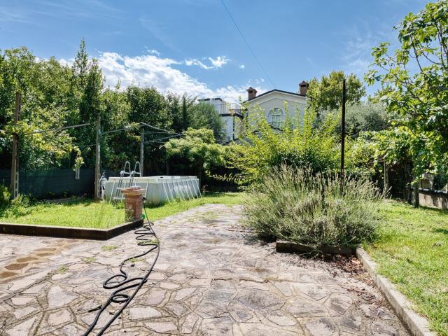 Appartamento in vendita di 153 m² in Via Gardesane, 15