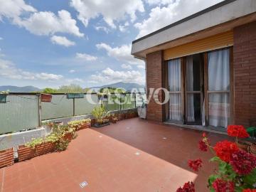 Appartamento in vendita di 153 m² in Via di Pratale, 1