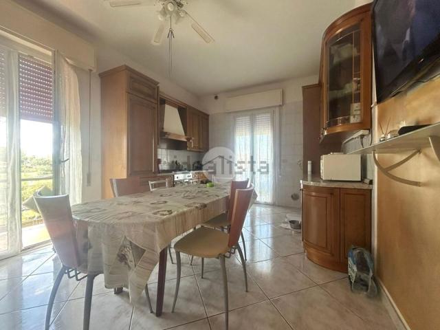 Appartamento in vendita di 153 m² in Via Ezio Bruschi