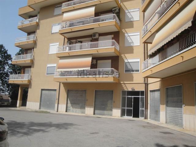 Appartamento in vendita di 153 m² in Via F. Paladini, 158