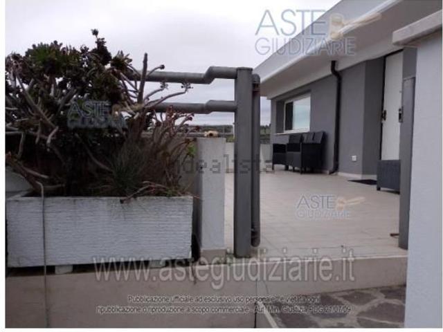 Appartamento in vendita di 153 m² in Via Monte Cimino