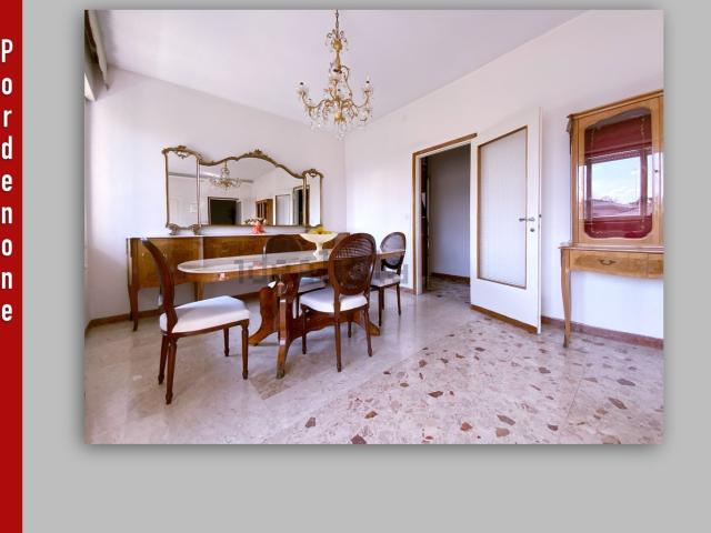 Appartamento in vendita di 153 m² in Via San Quirino, 7