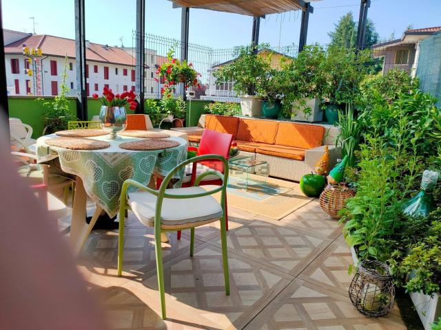 Appartamento in vendita di 153 m² in Via Sbuelz