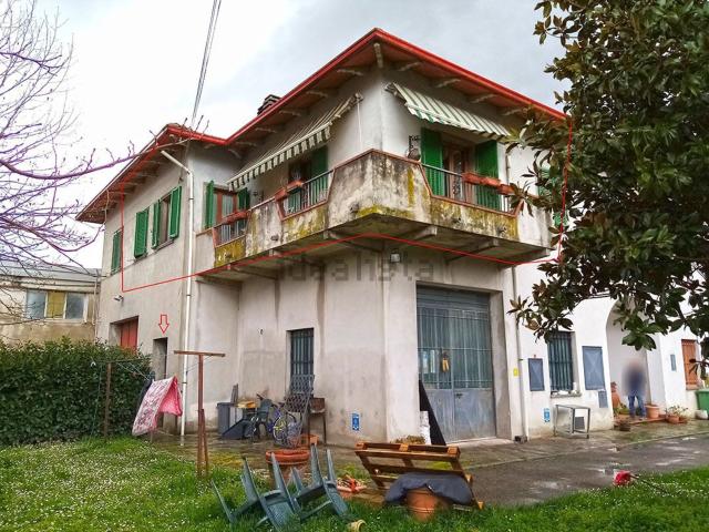 Appartamento in vendita di 153 m² in Via Pianacci