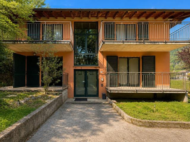 Appartamento in vendita di 153 m² in Via Provinciale, 4