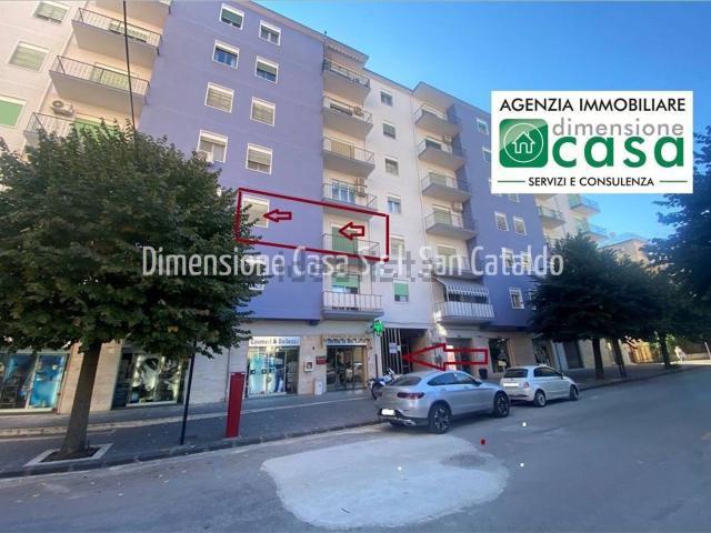 Appartamento in vendita di 153 m² in Corso Sicilia, 118