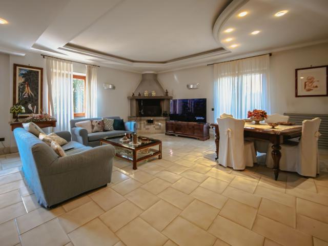 Appartamento in vendita di 154 m²