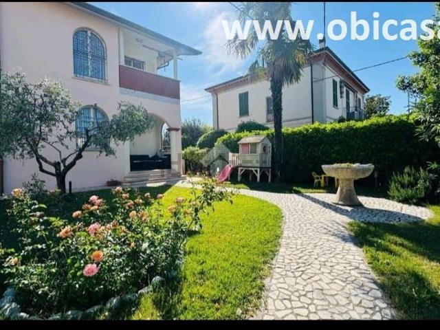 Appartamento in vendita di 154 m²