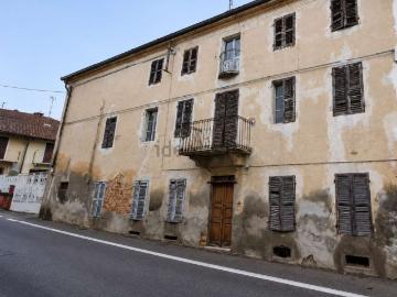 Appartamento in vendita di 154 m² in Via Alfieri