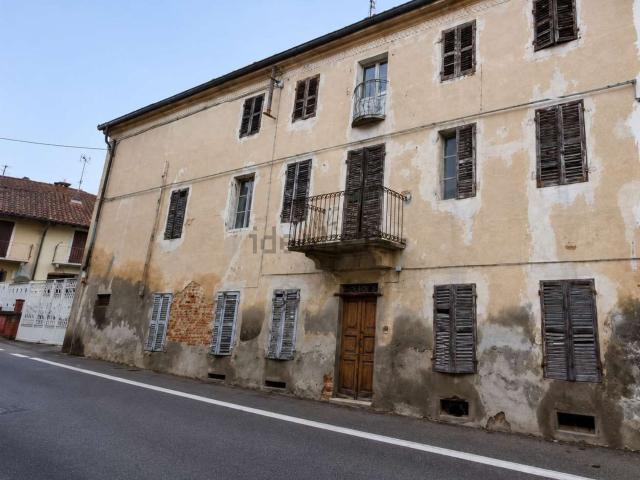 Appartamento in vendita di 154 m² in Via Alfieri