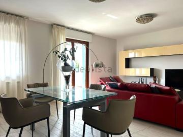 Appartamento in vendita di 154 m² in Via Aterno, 55