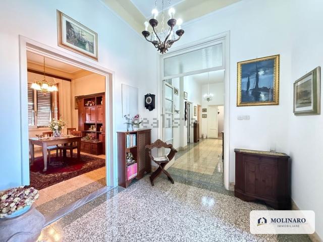 Appartamento in vendita di 154 m² in Via del Pignoncino, 7