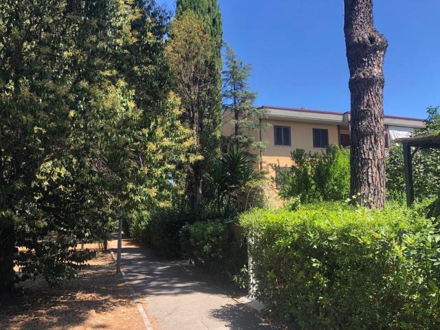 Appartamento in vendita di 154 m² in Via della Tormalina, 4