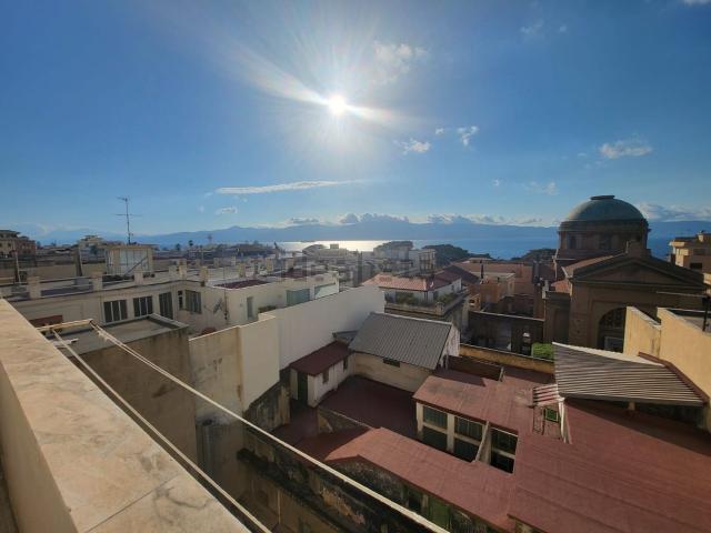 Appartamento in vendita di 154 m² in Via Demetrio Tripepi, 134