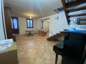 Appartamento in vendita di 154 m² in Via Diego Contini, 12