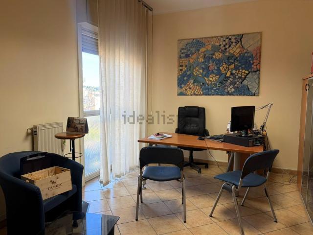 Appartamento in vendita di 154 m² in Via Francesco Guglielmino