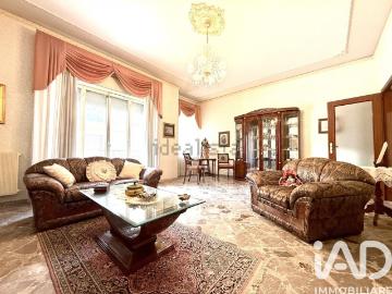 Appartamento in vendita di 154 m² in Via la Marmora