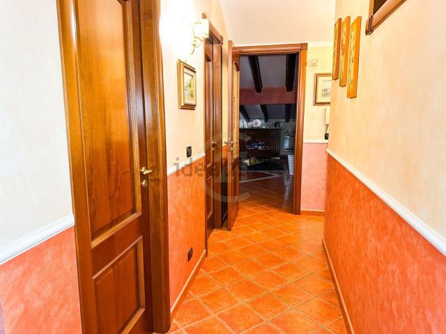 Appartamento in vendita di 154 m² in Via sottotenente Vincenzo Barbagallo, 70