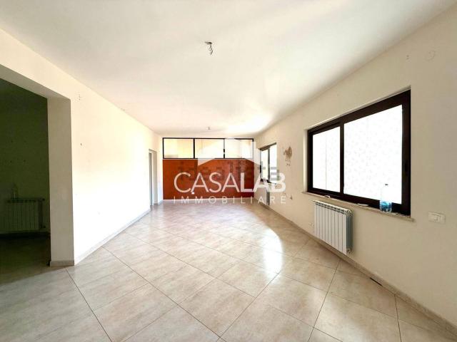 Appartamento in vendita di 154 m² in Via Siracusa, 51