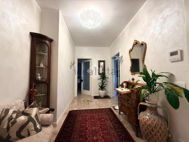 Appartamento in vendita di 154 m² in Via Pataro Buzzaccarini, 1