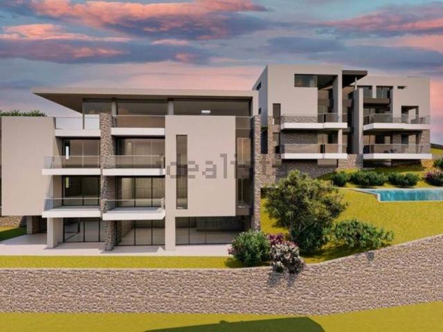 Appartamento in vendita di 154 m² in Via per Albisano