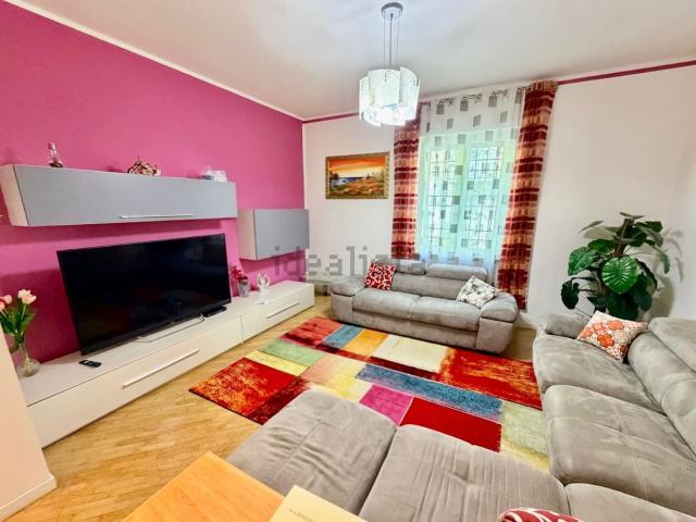 Appartamento in vendita di 154 m² in Via Rossi Antondomenico