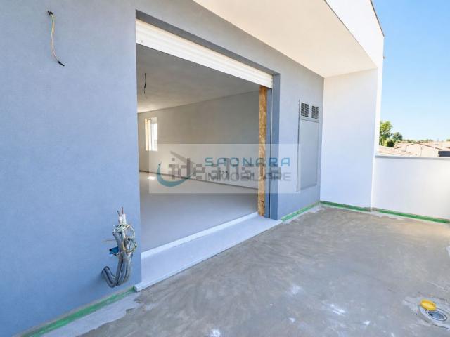 Appartamento in vendita di 154 m² in Via Vittorio Bachelet