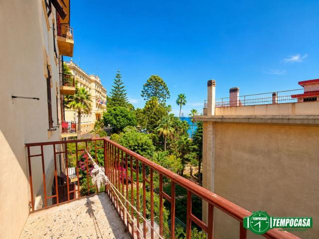 Appartamento in vendita di 154 m² in Viale Giacomo Matteotti