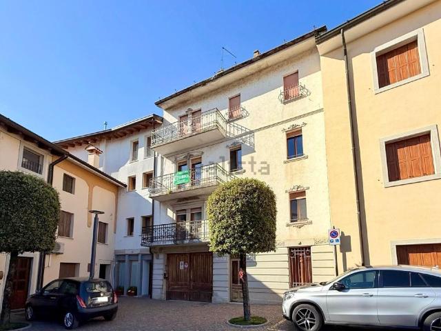 Appartamento in vendita di 154 m² in Piazza Roma, 20